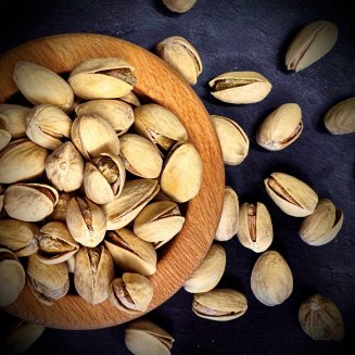 Орехи фисташковые неочищенные жареные солёные (21/25) QUEEN PISTACHIOS 1000гр.